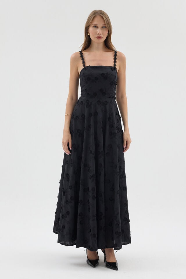 Vera Noir Dress - Askılı İşlemeli Siyah Maxi Elbise