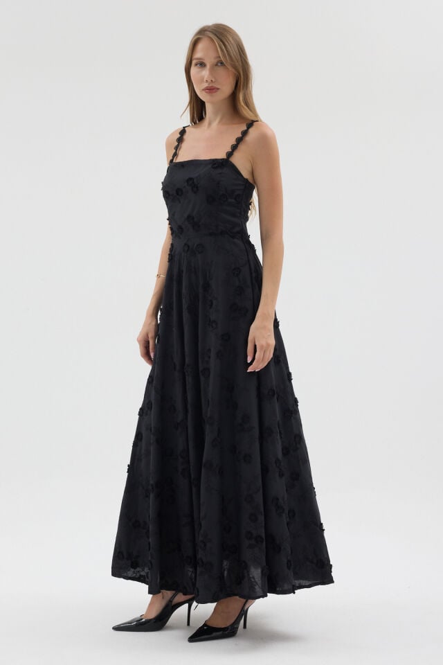 Vera Noir Dress - Askılı İşlemeli Siyah Maxi Elbise