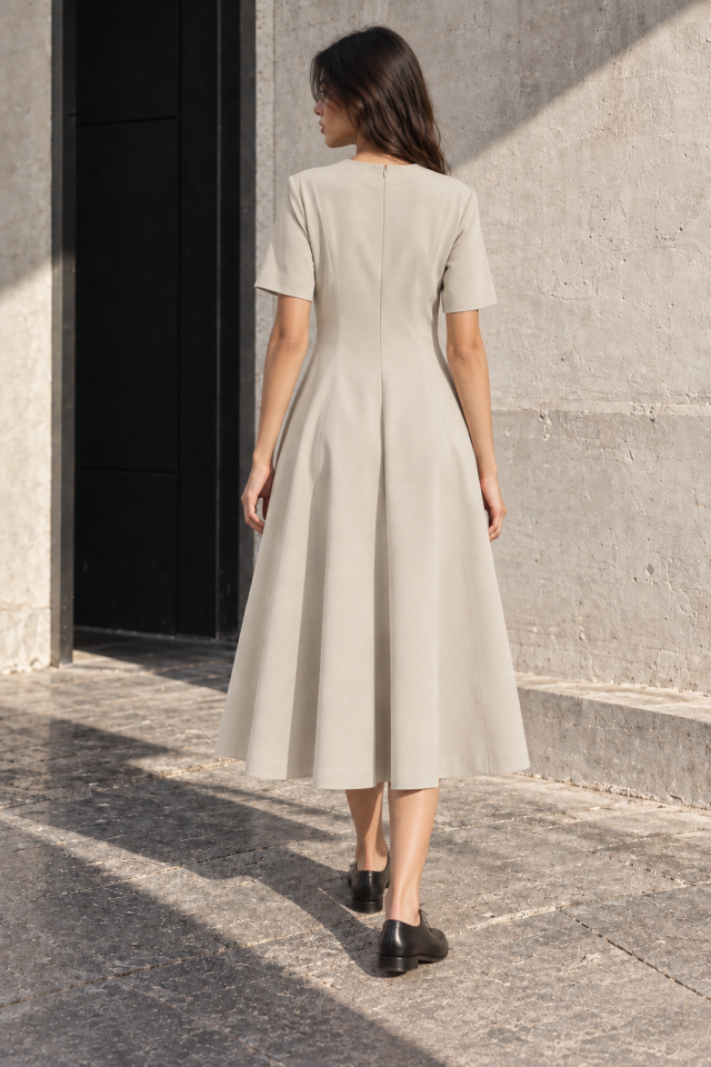 Elisa Midi Dress- Keten Bisiklet Yaka Kısa Kol Bej  Elbise