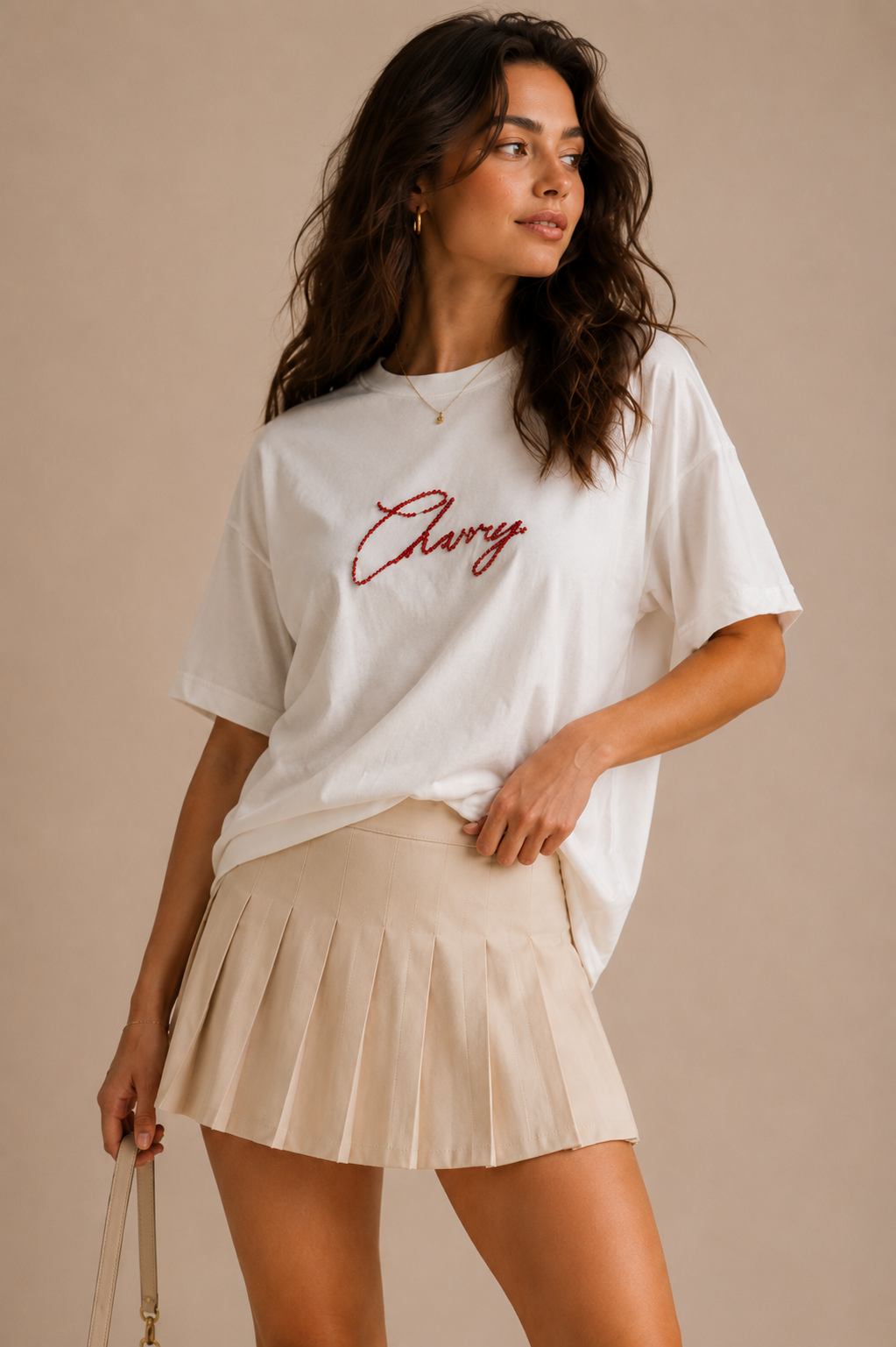 Cherry Sırt Detaylı Beyaz Tişört